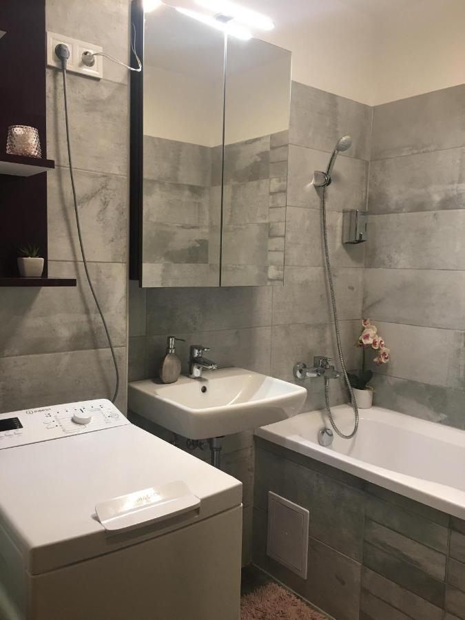 Lido Riviera, Relux Apartman בלטונללה מראה חיצוני תמונה