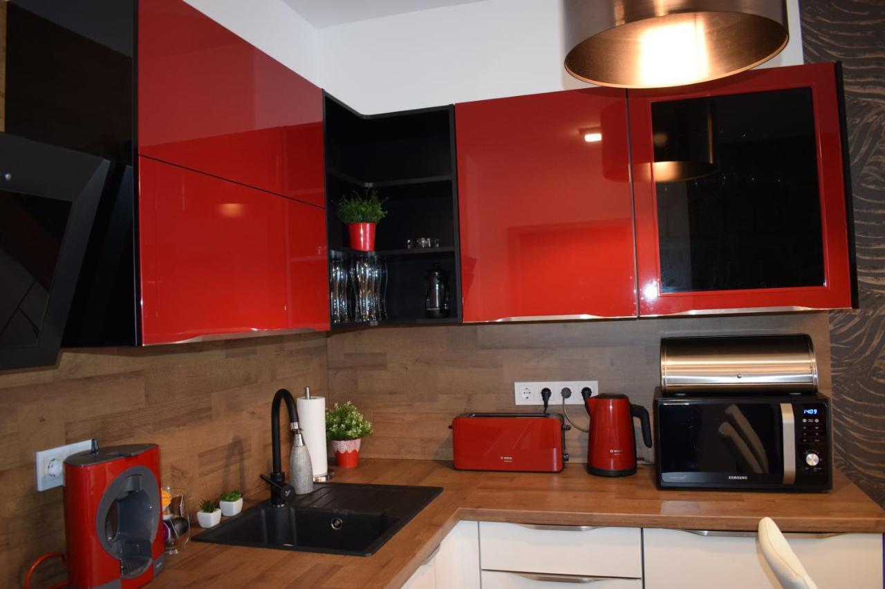 Lido Riviera, Relux Apartman בלטונללה מראה חיצוני תמונה