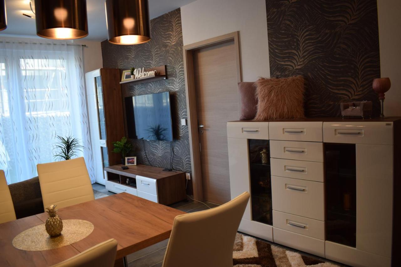 Lido Riviera, Relux Apartman בלטונללה מראה חיצוני תמונה