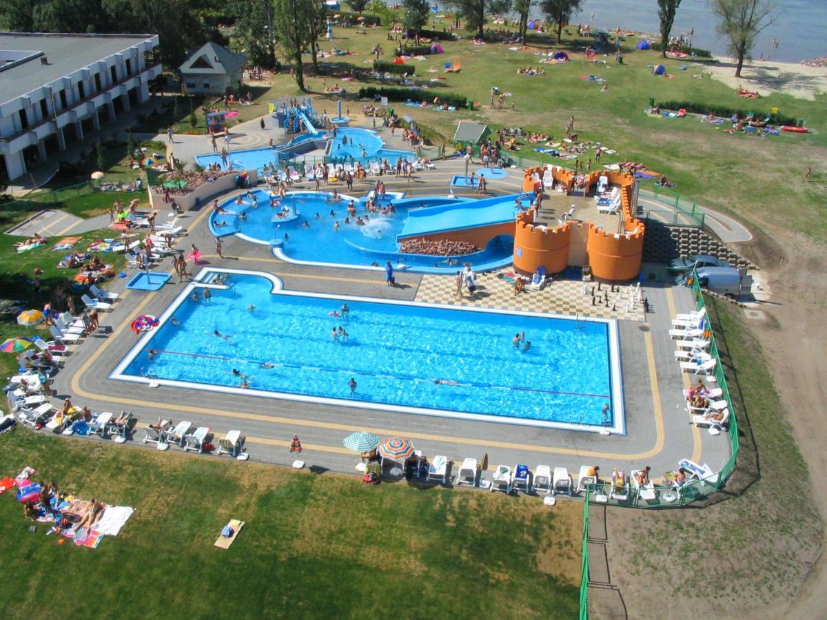 Lido Riviera, Relux Apartman בלטונללה מראה חיצוני תמונה